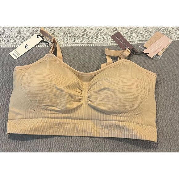 Kindred Bravely Sublime | Patented All-in-One Pumping & Nursing Bra EasyClip - Picture 2 of 8